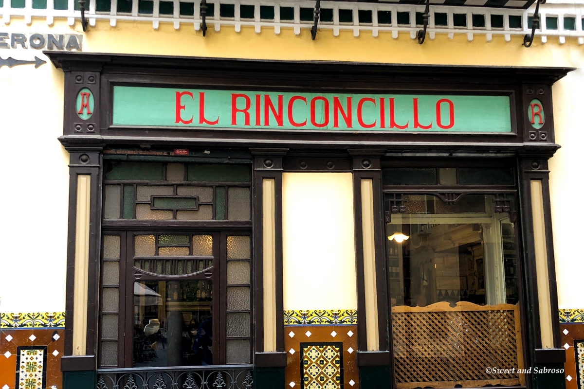 el-rinconcillo-oldest-tapas-bar-in-seville-sevilla-andalusia